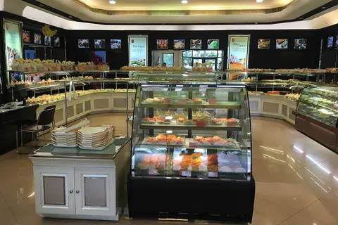 Gwyn's Bakery photo 2